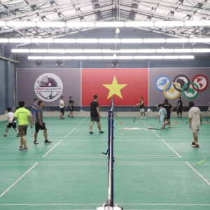 san-cau-long-bingo-san-cau-long-gia-re-chat-luong-o-binh-tan